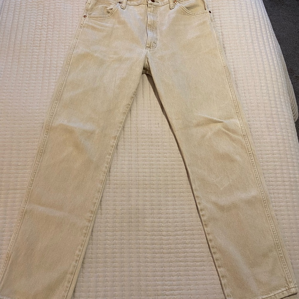 Wrangler Men's Tan Straight Jeans